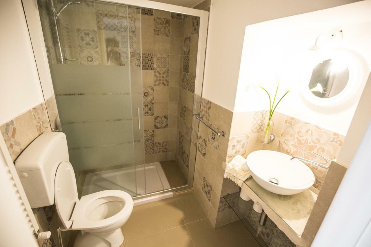 Il Borgo Bed & Breakfast ปอจจาร์โด ภายนอก รูปภาพ