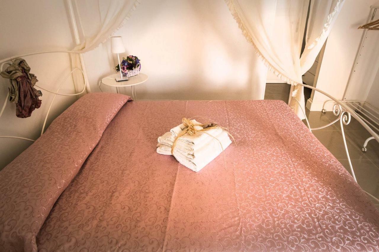 Il Borgo Bed & Breakfast ปอจจาร์โด ภายนอก รูปภาพ